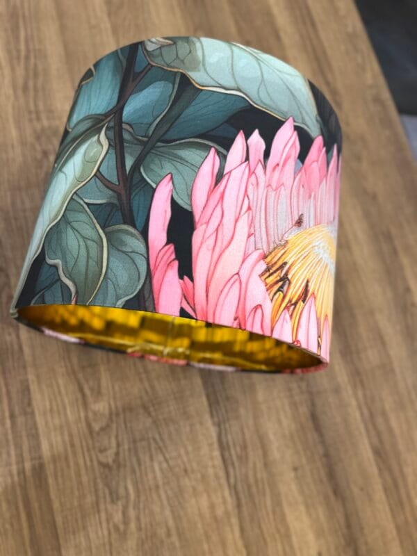 Protea elegance - Image 4